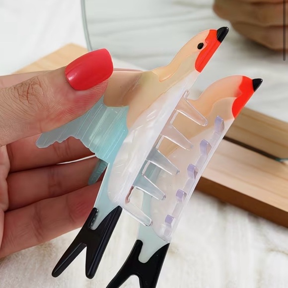 Bird Shaped Hair Claw Clip Acetate Women Accessories - Picture 4 of 9